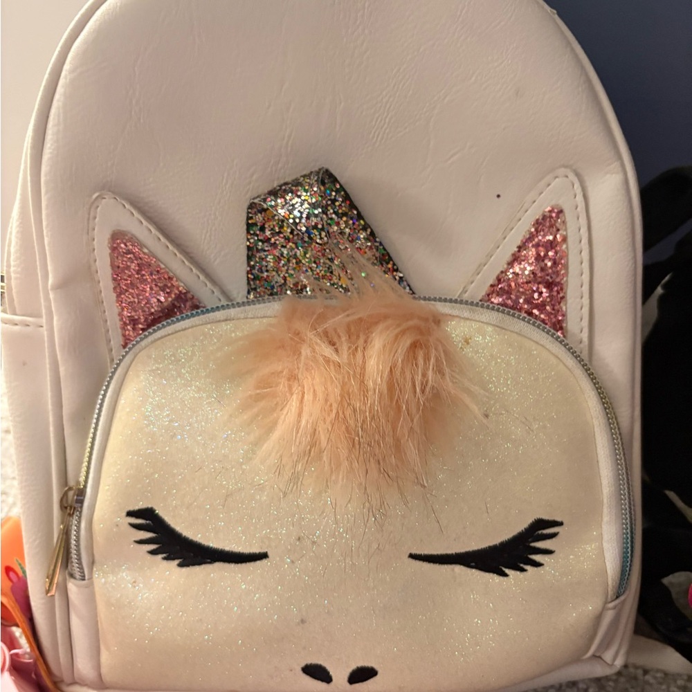 Assorted Backpacks/Bags - Picture 3 of 6